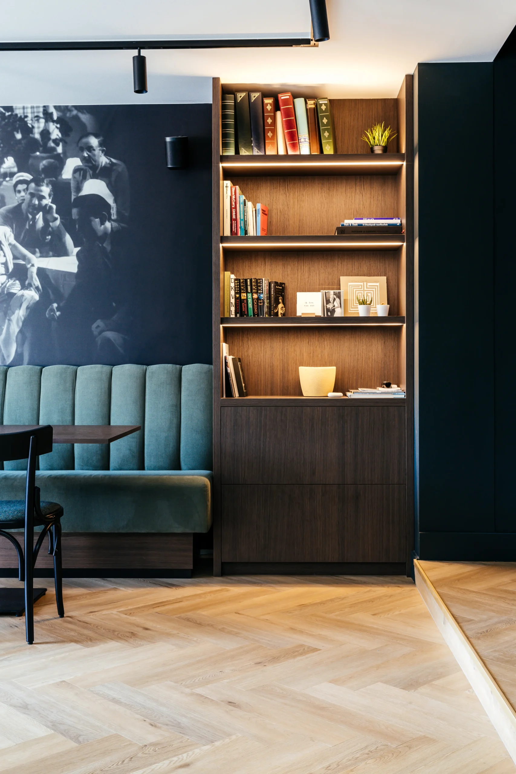 Product Interior